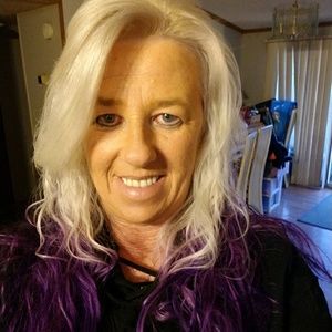 Meet your Posher, Jan